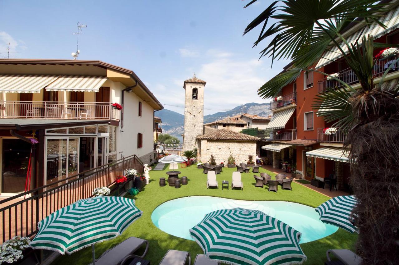 Albergo Casa Este Brenzone sul Garda Exterior foto